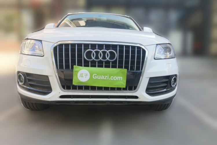 Used Audi Q5 2013 40 TFSI Ambition Front