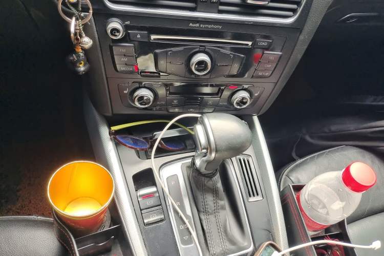 Used Audi Q5 2013 40 TFSI Technology Edition Gear Lever