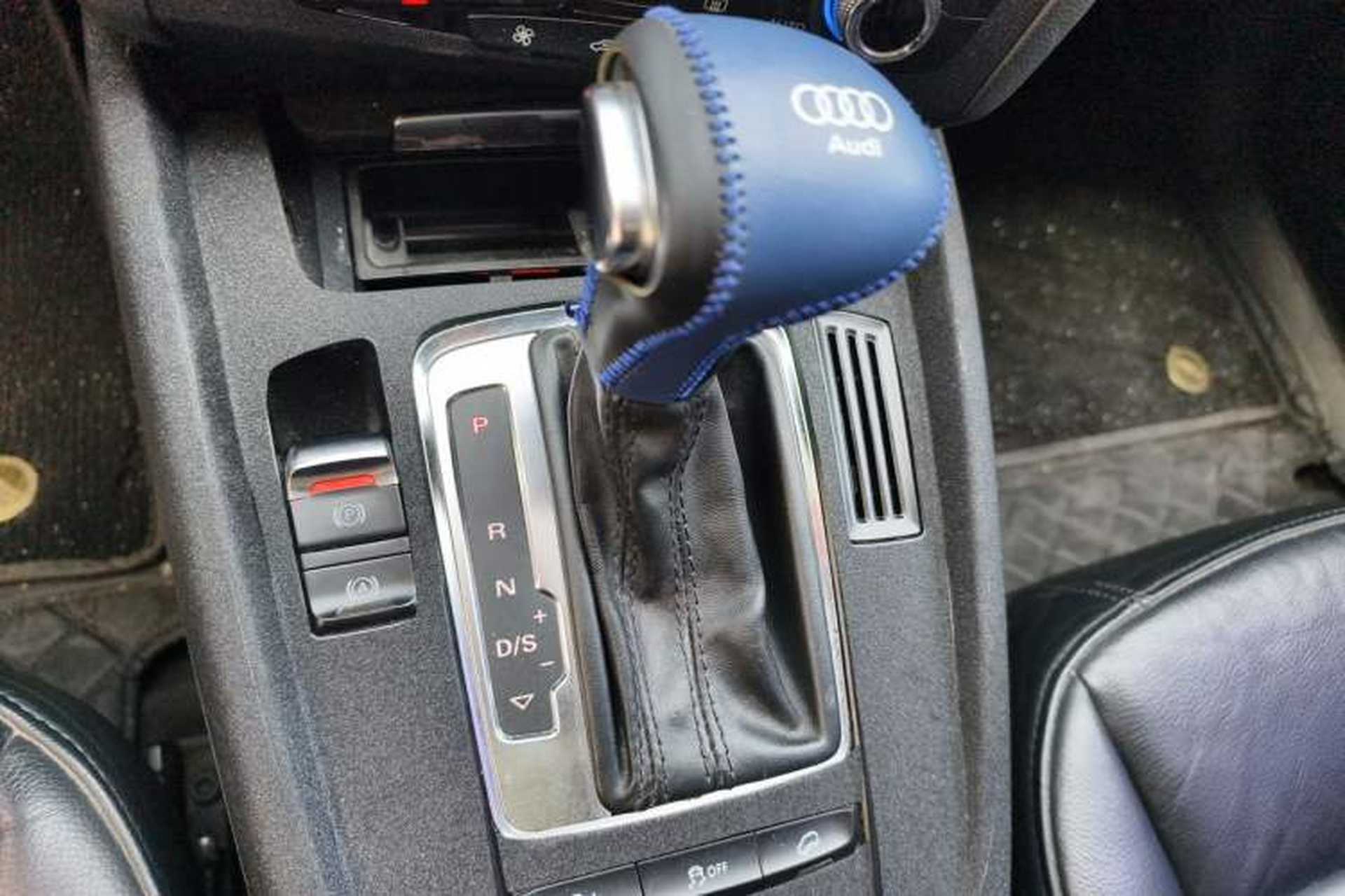 Used Audi Q5 2013 40 TFSI Technology Edition Gear Lever