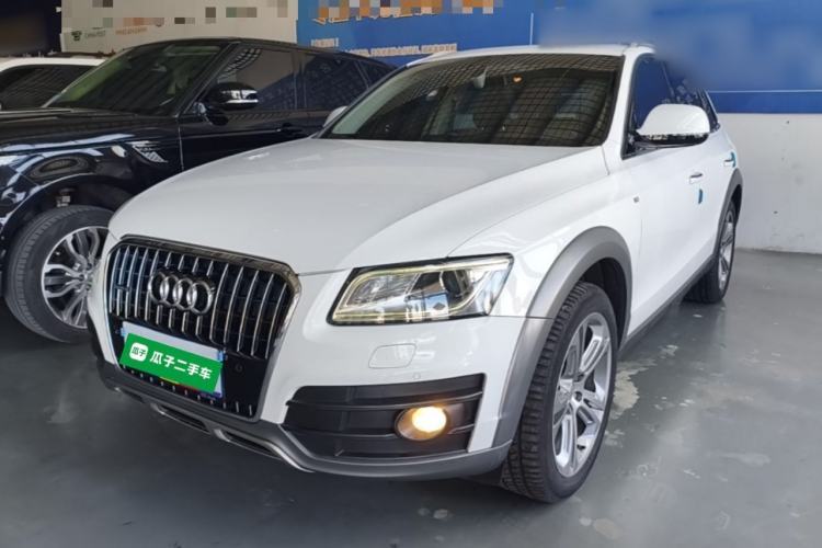 Used Audi Q5 2013 45 TFSI quattro off-road version Guazi used car, China used car export, Used car for sale, Used cars, Cheapest cars for sale