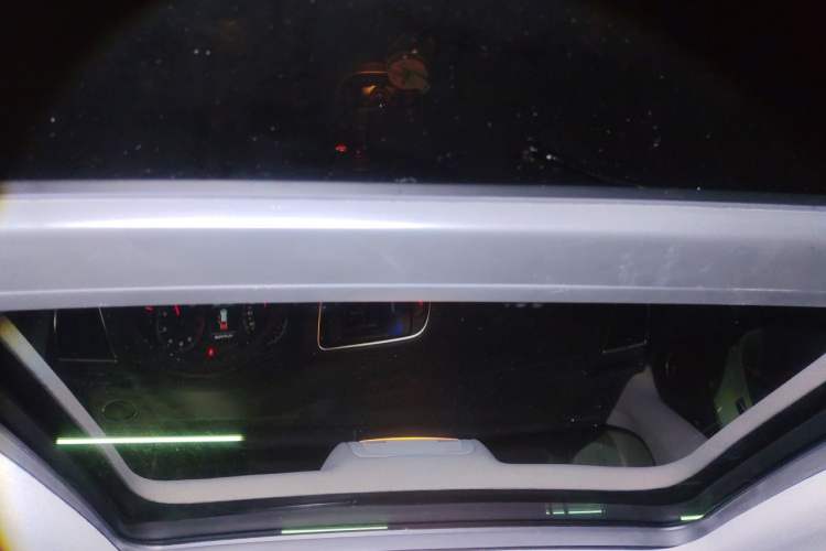 Used Audi Q5 2013 40 TFSI Comfort Edition Headliner