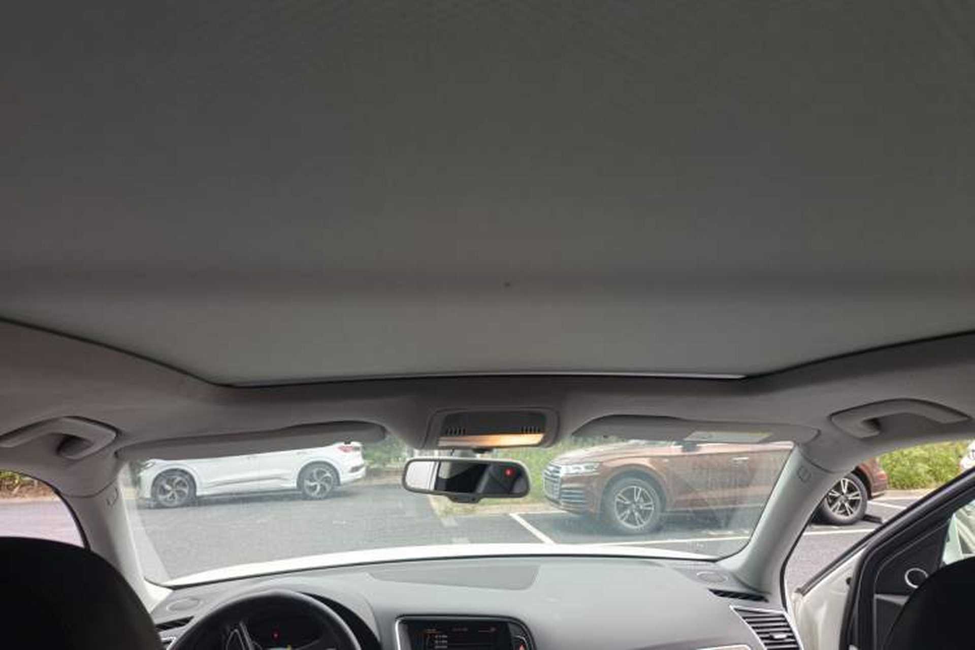 Used Audi Q5 2013 40 TFSI Comfort Edition Headliner