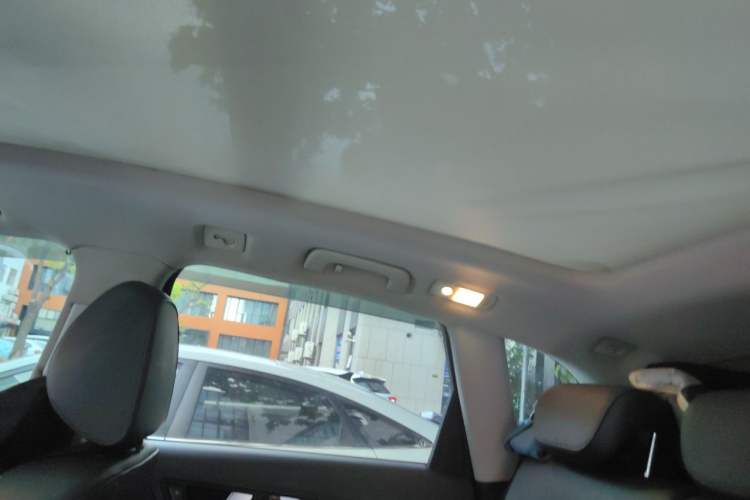 Used Audi Q5 2013 40 TFSI Technology Edition Headliner