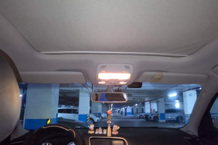 Used Audi Q5 2013 40 TFSI Technology Edition Headliner