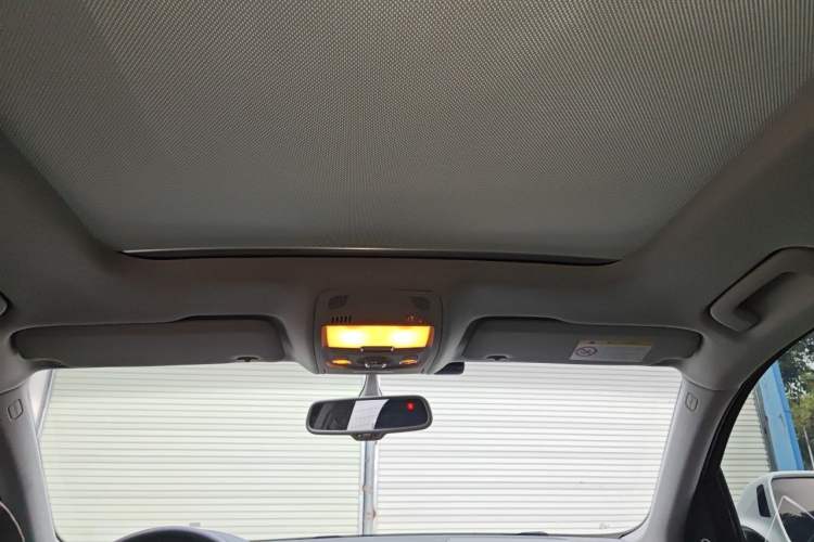 Used Audi Q5 2013 40 TFSI Comfort Edition Headliner