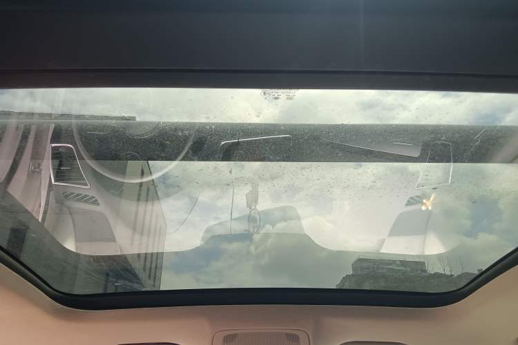 Used Audi Q5 2013 40 TFSI Technology Edition Headliner