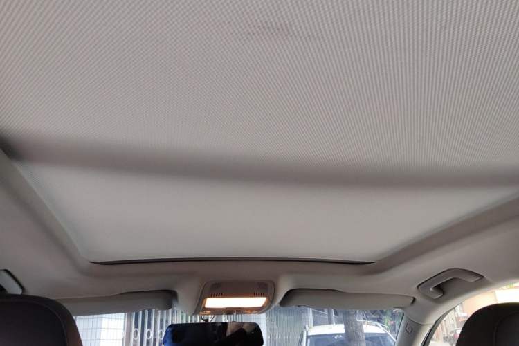 Used Audi Q5 2013 40 TFSI Comfort Edition Headliner