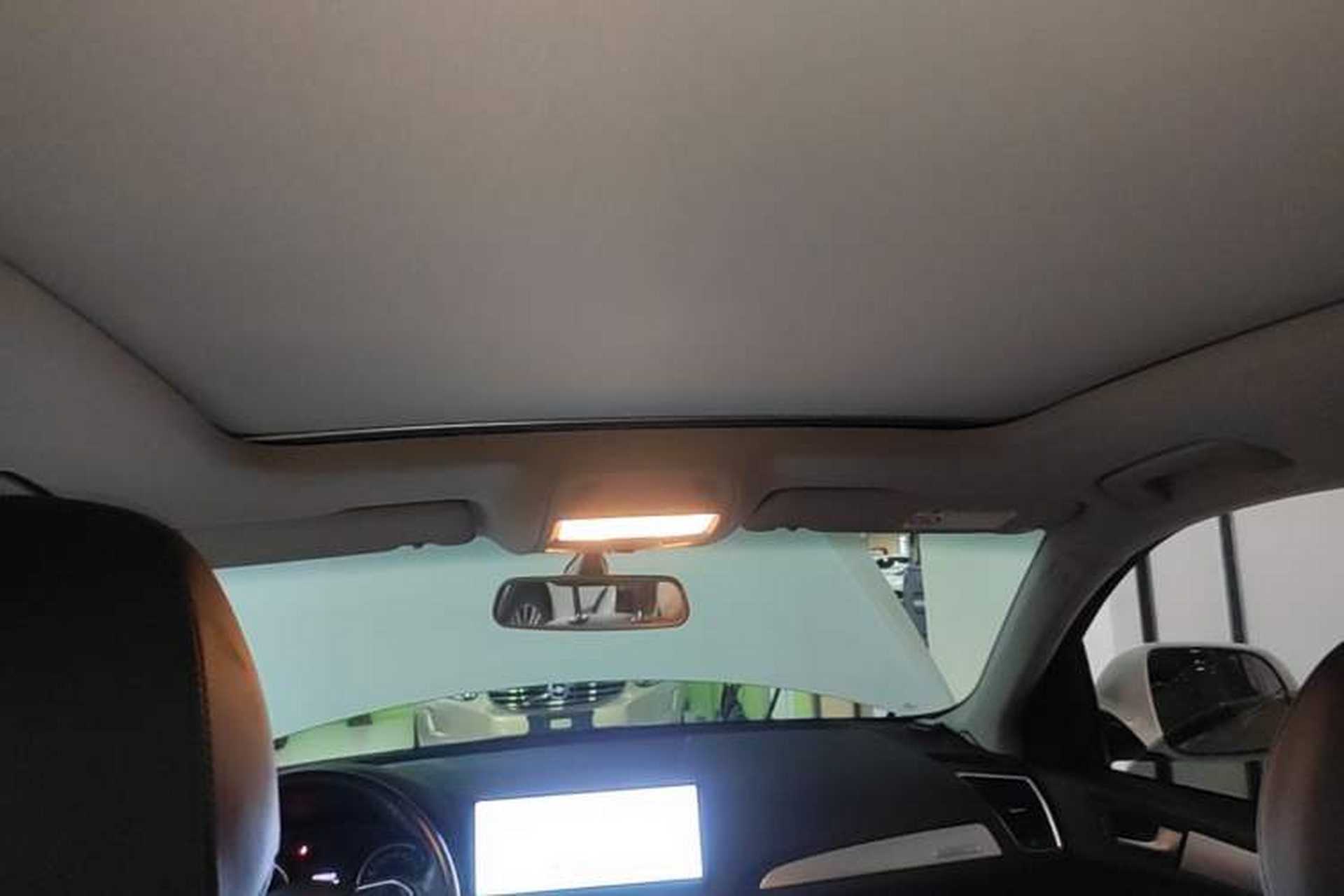 Used Audi Q5 2013 40 TFSI Technology Edition Headliner