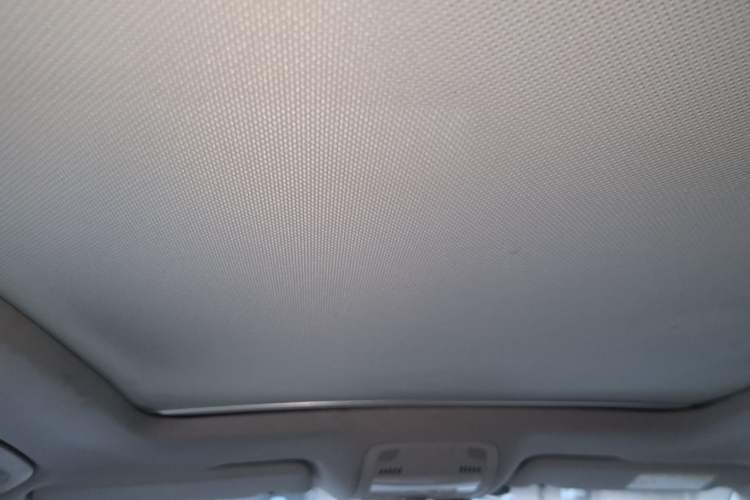 Used Audi Q5 2013 40 TFSI Comfort Edition Headliner