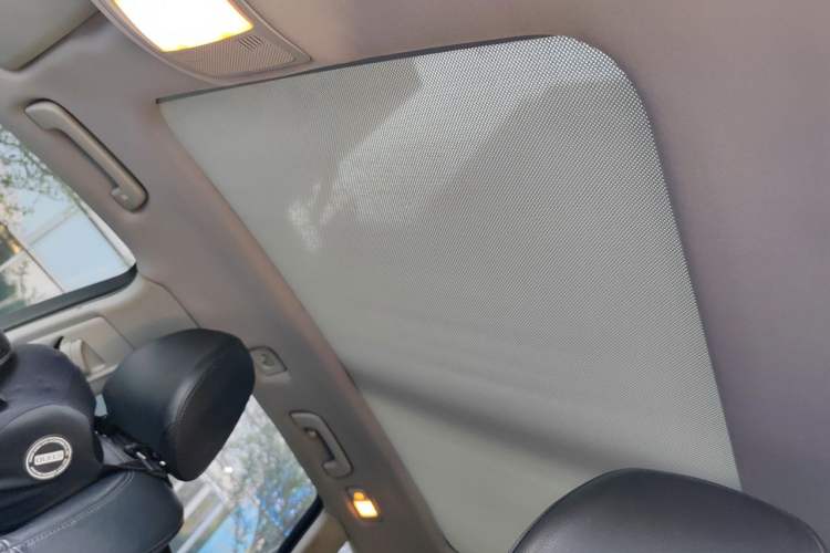 Used Audi Q5 2013 40 TFSI Comfort Edition Headliner