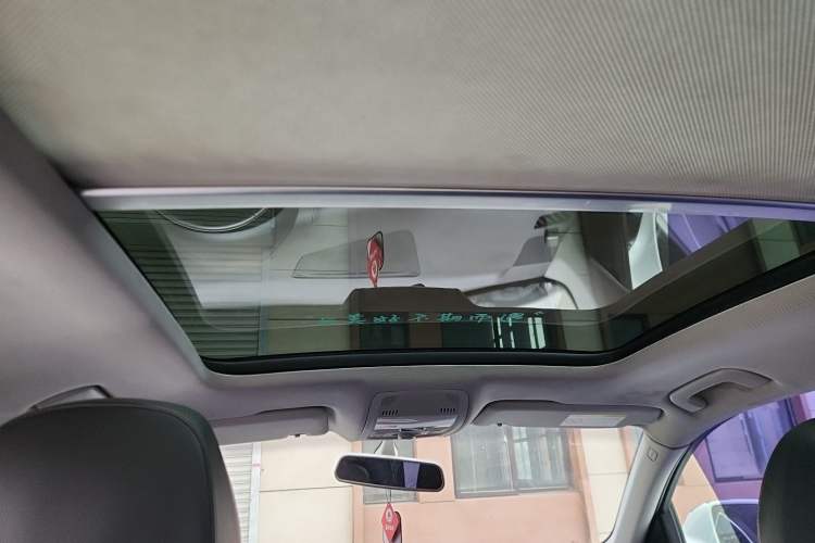 Used Audi Q5 2013 40 TFSI Technology Edition Headliner