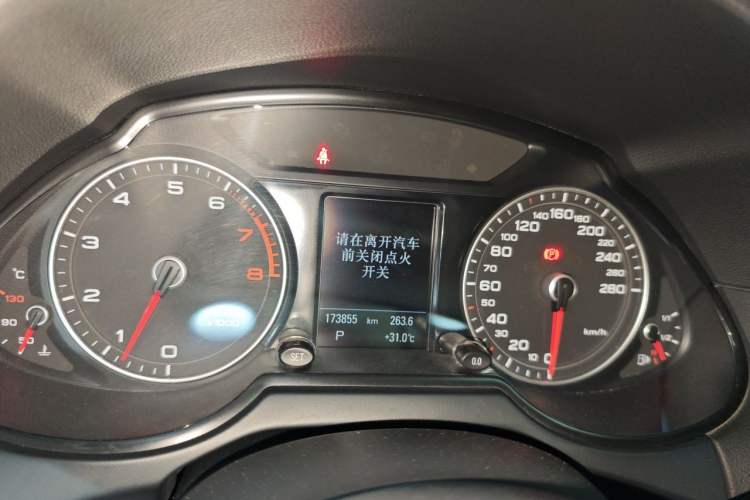 Used Audi Q5 2013 45 TFSI quattro Sport Edition Instrument Cluster