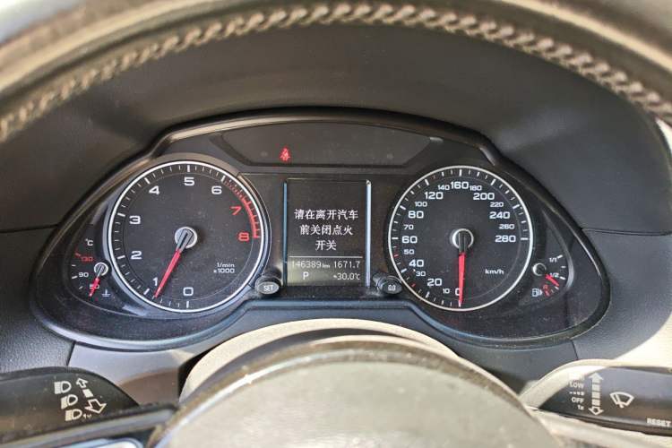 Used Audi Q5 2013 40 TFSI Ambition Instrument Cluster