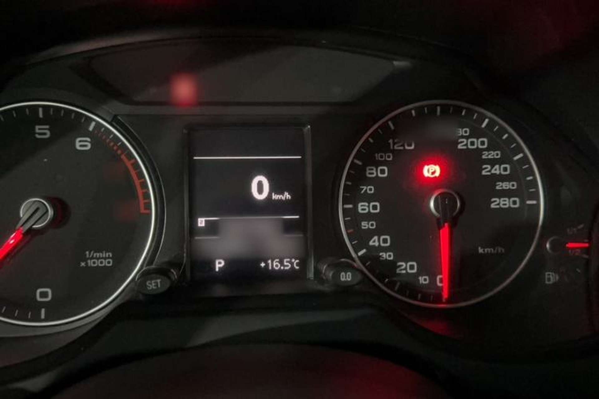 Used Audi Q5 2013 40 TFSI Technology Edition Instrument Cluster