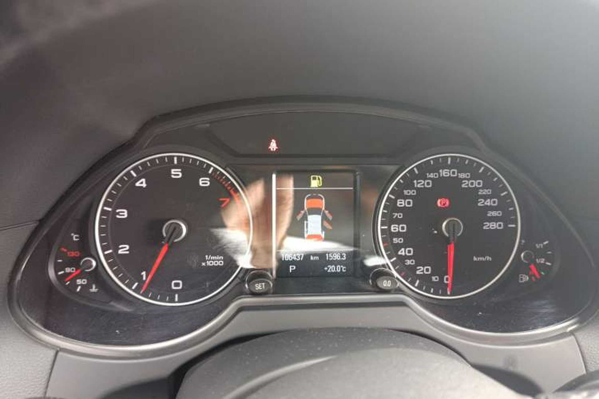 Used Audi Q5 2013 40 TFSI Comfort Edition Instrument Cluster