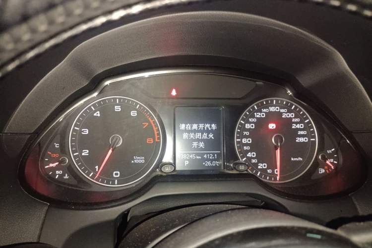Used Audi Q5 2013 40 TFSI Technology Edition Instrument Cluster