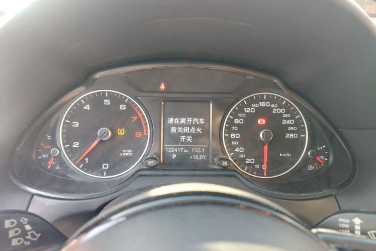 Used Audi Q5 2013 40 TFSI Technology Edition Instrument Cluster