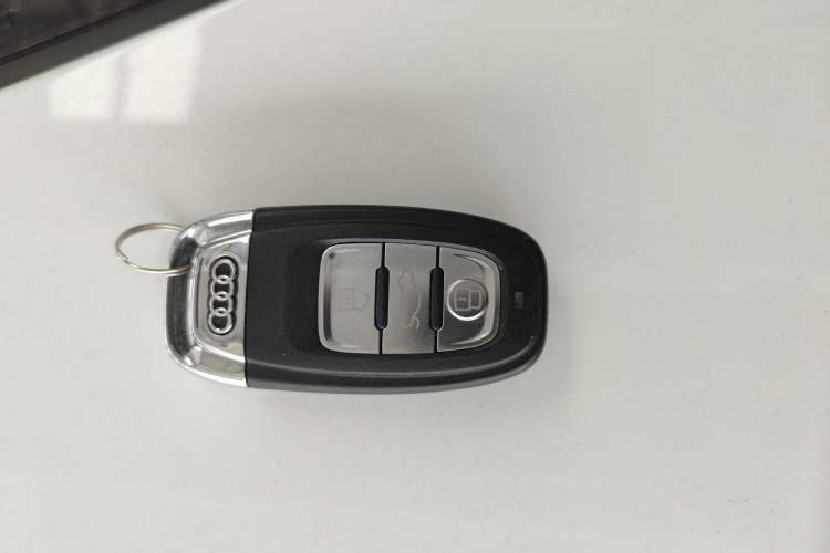 Used Audi Q5 2013 45 TFSI quattro Sport Edition Interior 1