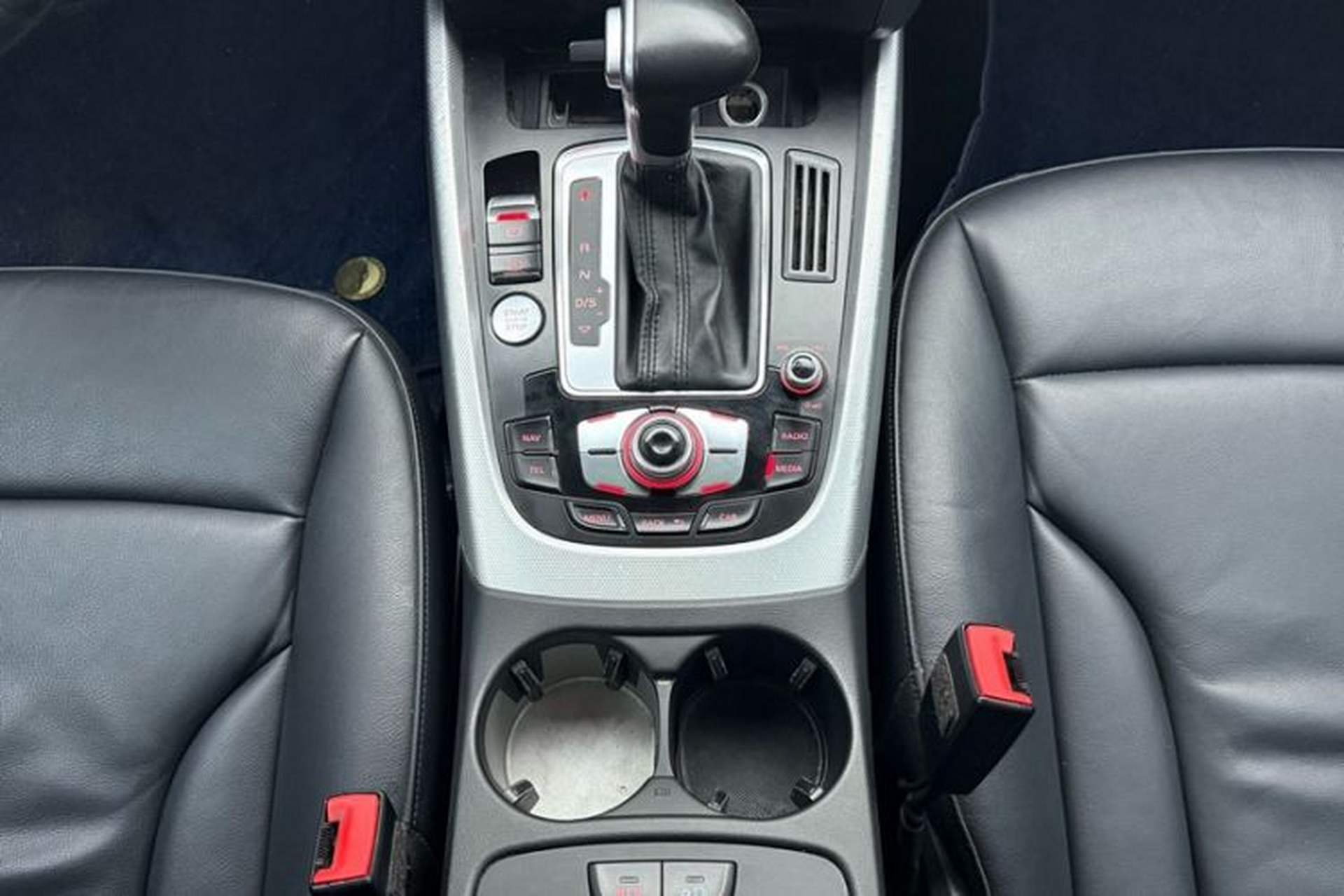 Used Audi Q5 2013 45 TFSI quattro Sport Edition Interior 4
