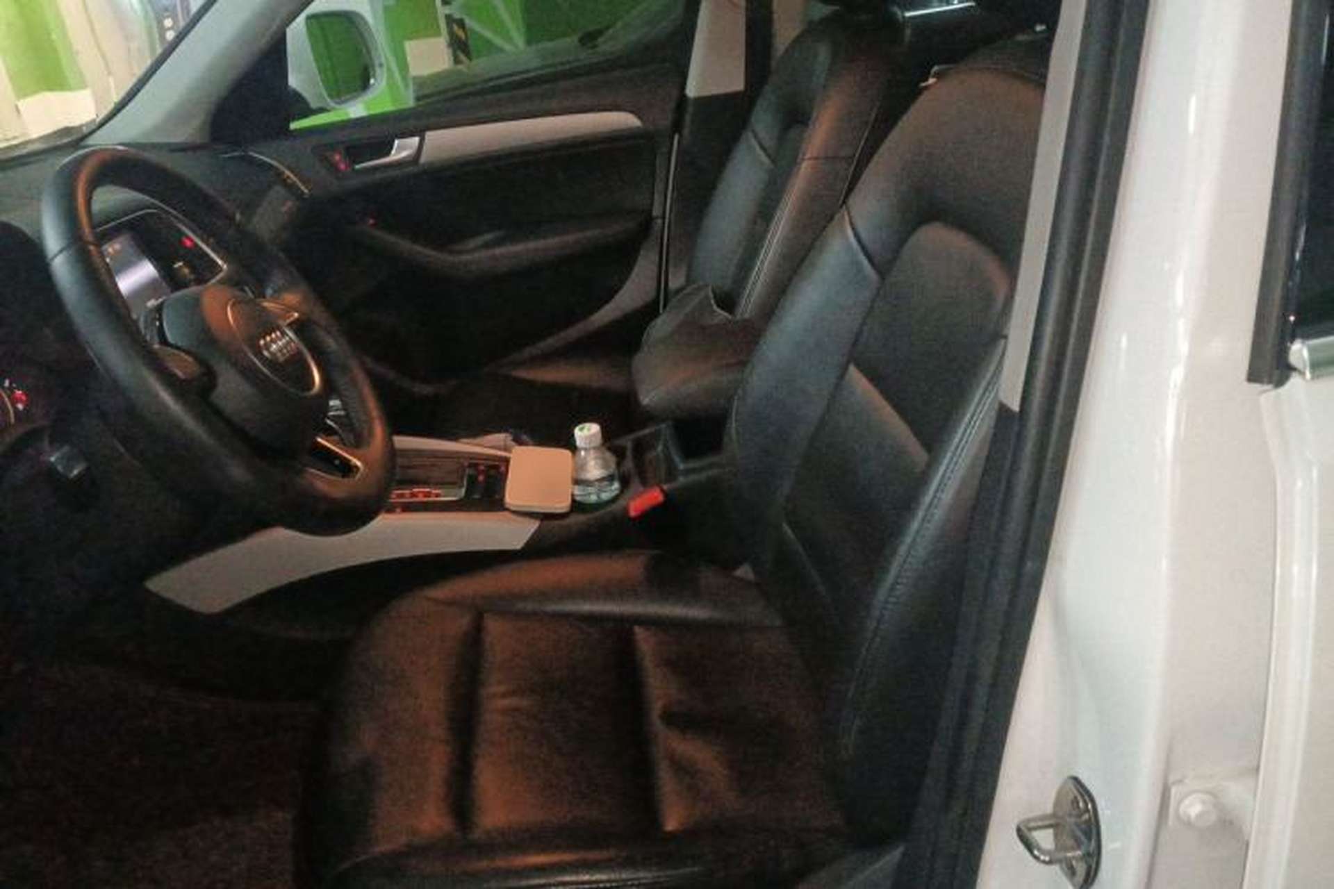 Used Audi Q5 2013 40 TFSI Ambition Left Front Seat