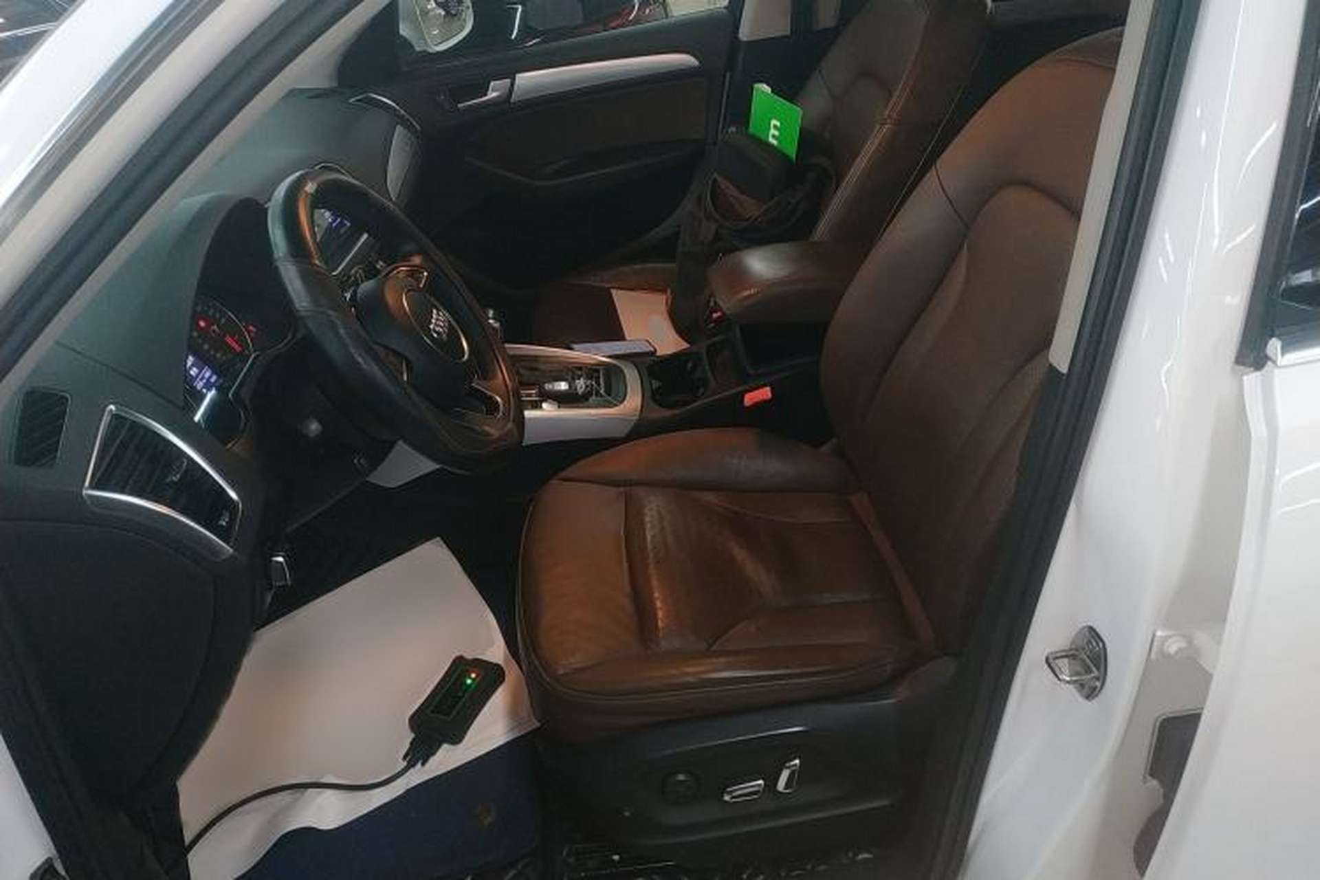 Used Audi Q5 2013 40 TFSI Technology Edition Left Front Seat