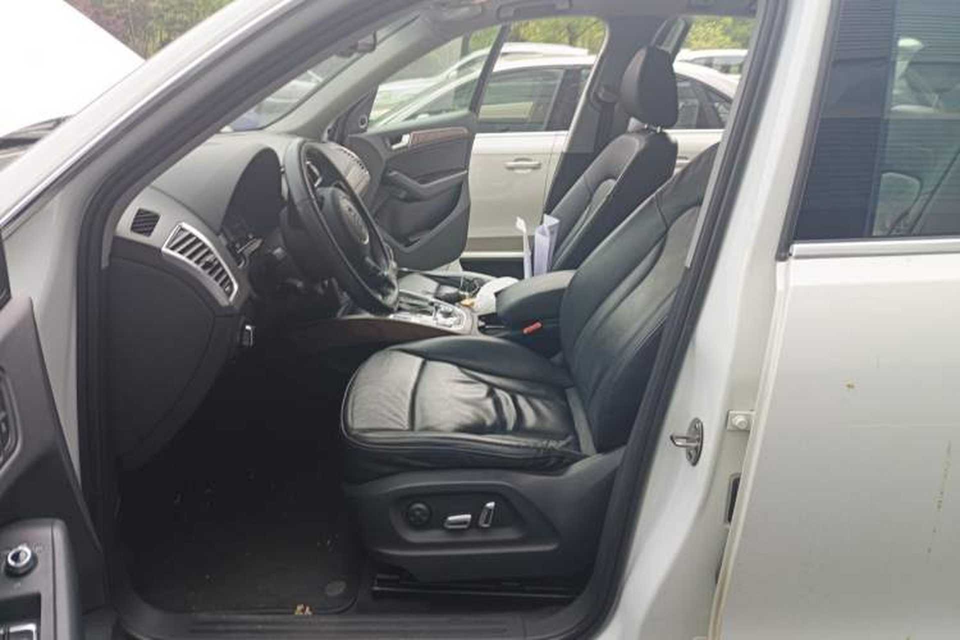 Used Audi Q5 2013 40 TFSI Comfort Edition Left Front Seat
