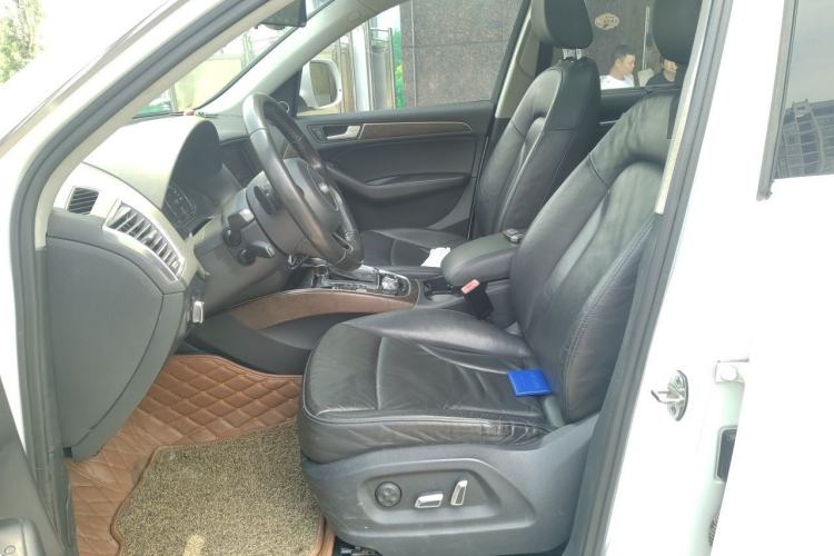 Used Audi Q5 2013 40 TFSI hybrid Left Front Seat