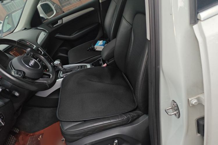 Used Audi Q5 2013 40 TFSI Technology Edition Left Front Seat