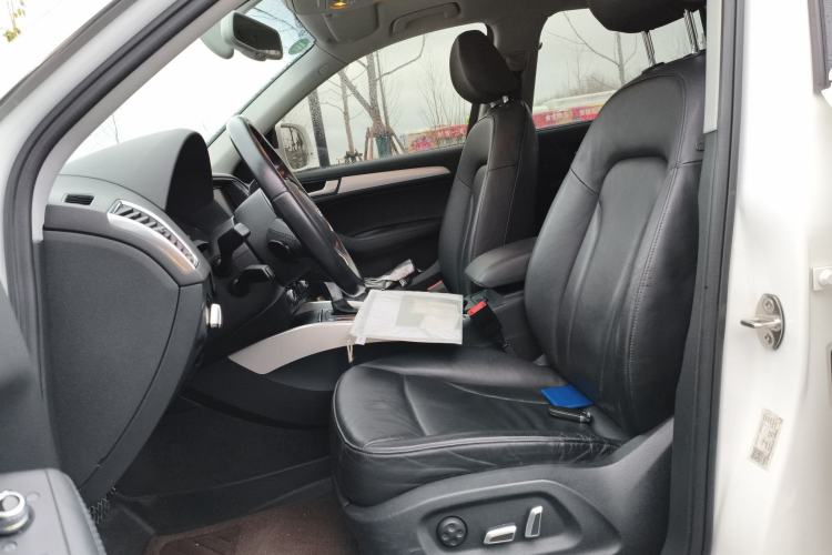 Used Audi Q5 2013 45 TFSI quattro Sport Edition Left Front Seat