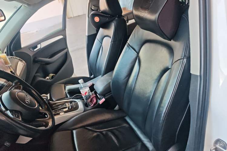 Used Audi Q5 2013 40 TFSI Technology Edition Left Front Seat