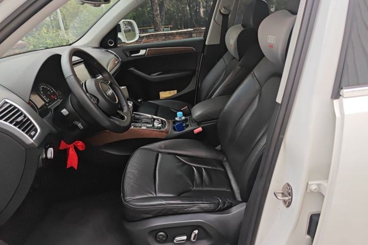 Used Audi Q5 2013 40 TFSI Comfort Edition Left Front Seat