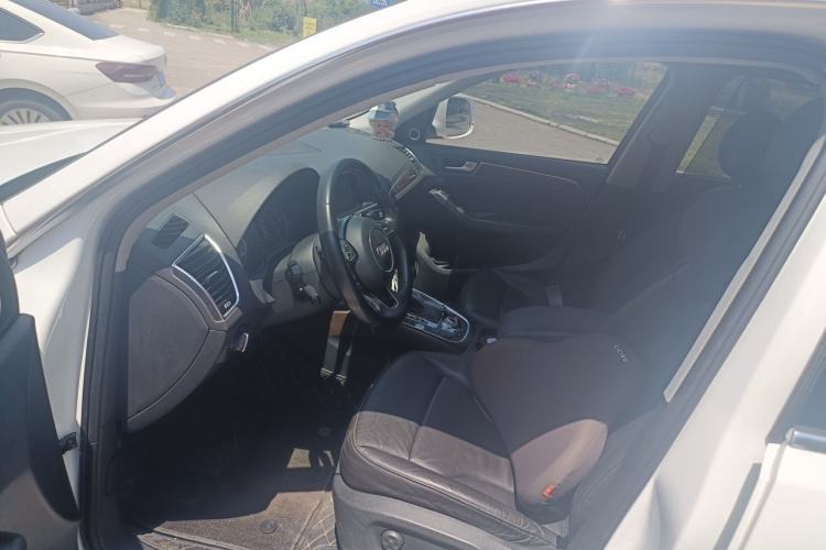 Used Audi Q5 2013 40 TFSI hybrid Left Front Seat