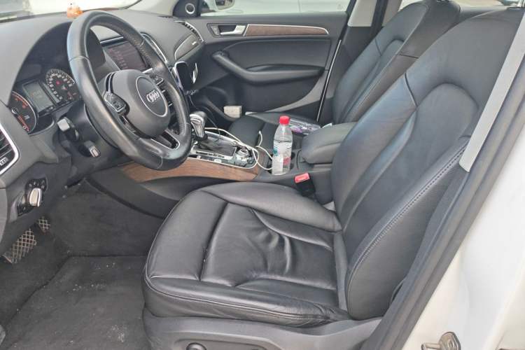Used Audi Q5 2013 40 TFSI Comfort Edition Left Front Seat