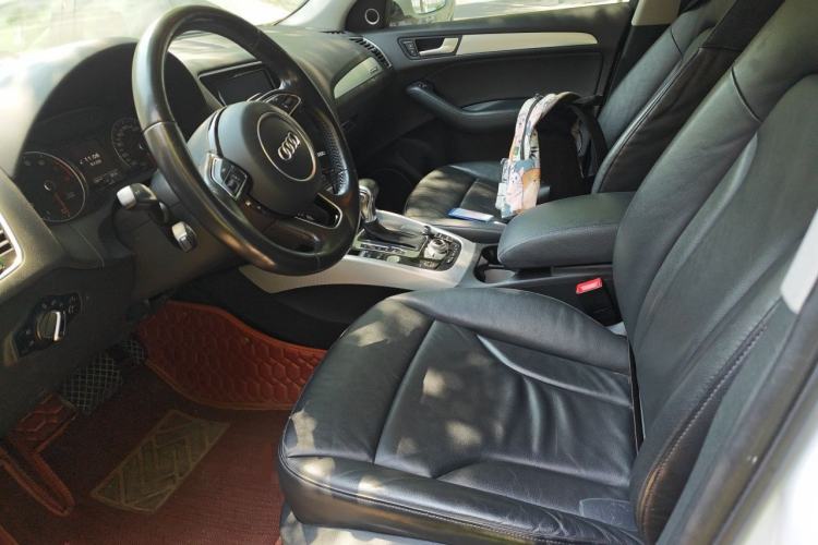 Used Audi Q5 2013 45 TFSI quattro Sport Edition Left Front Seat