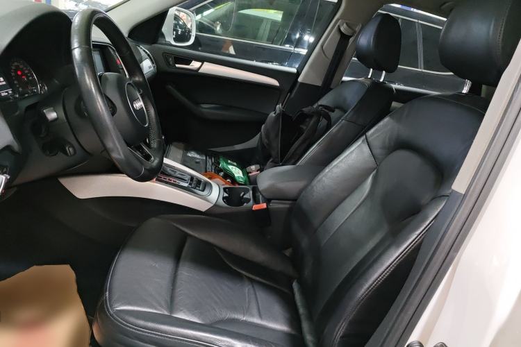 Used Audi Q5 2013 40 TFSI Technology Edition Left Front Seat