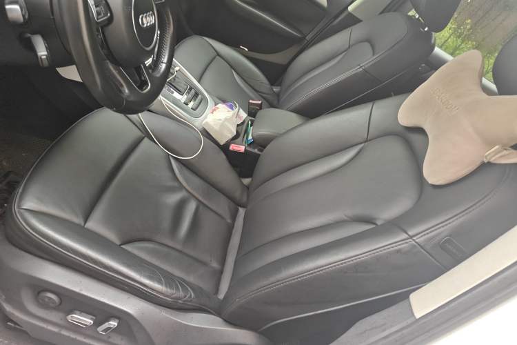 Used Audi Q5 2013 40 TFSI Technology Edition Left Front Seat