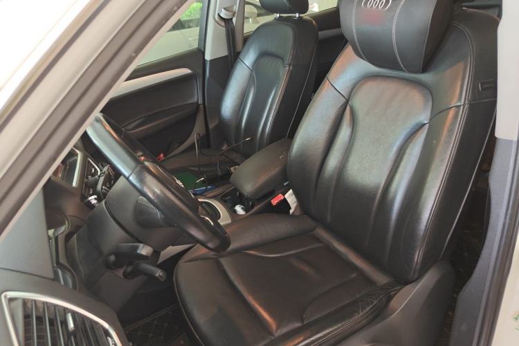 Used Audi Q5 2013 40 TFSI Technology Edition Left Front Seat