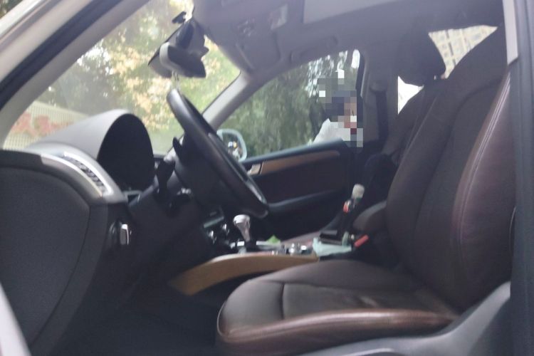 Used Audi Q5 2013 40 TFSI Luxury Model Left Front Seat
