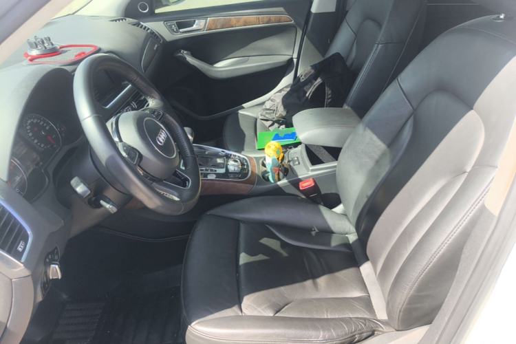 Used Audi Q5 2013 40 TFSI Comfort Edition Left Front Seat