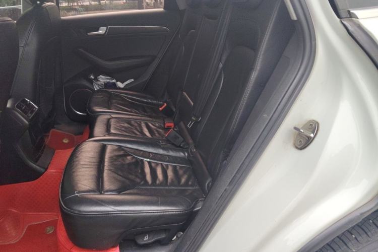 Used Audi Q5 2013 40 TFSI Comfort Edition Left Rear Seat