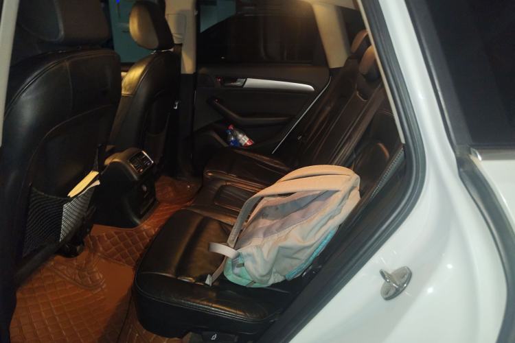 Used Audi Q5 2013 40 TFSI Technology Edition Left Rear Seat