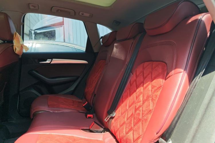 Used Audi Q5 2013 40 TFSI Technology Edition Left Rear Seat