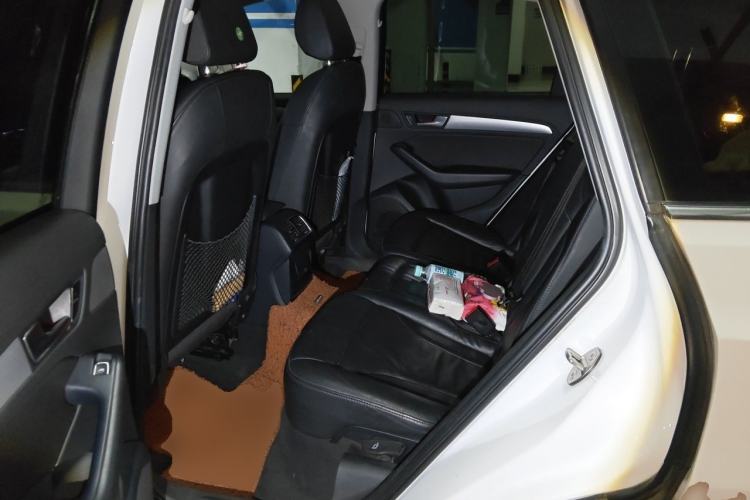Used Audi Q5 2013 40 TFSI Technology Edition Left Rear Seat