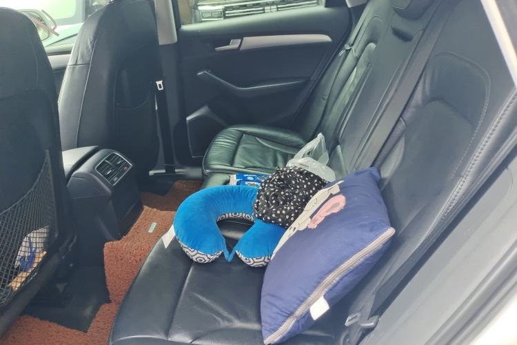 Used Audi Q5 2013 40 TFSI Technology Edition Left Rear Seat