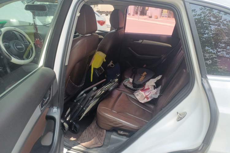 Used Audi Q5 2013 40 TFSI Technology Edition Left Rear Seat