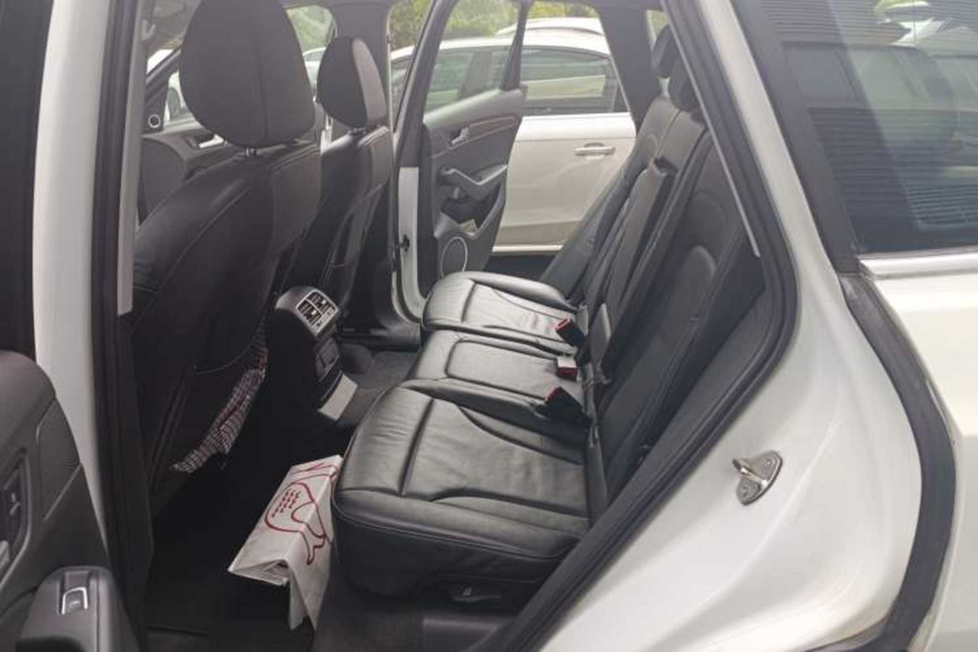 Used Audi Q5 2013 40 TFSI Comfort Edition Left Rear Seat