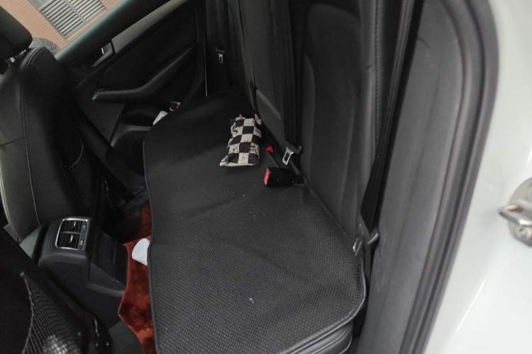 Used Audi Q5 2013 40 TFSI Technology Edition Left Rear Seat