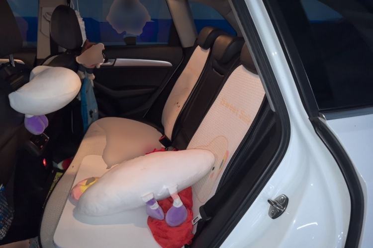 Used Audi Q5 2013 40 TFSI Technology Edition Left Rear Seat