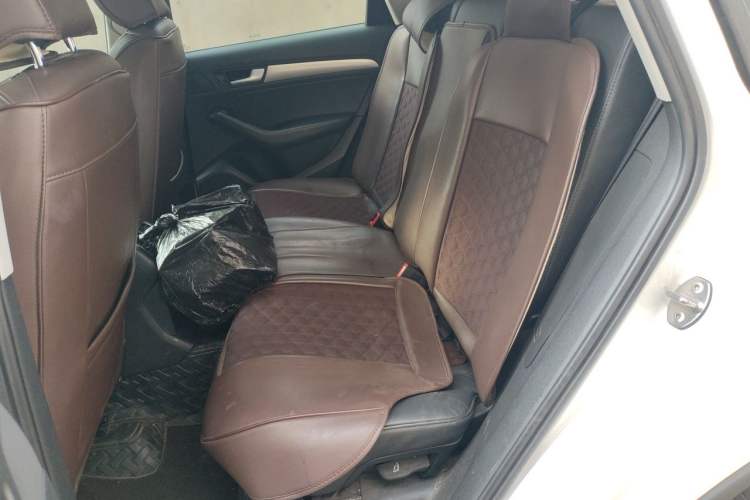 Used Audi Q5 2013 40 TFSI Technology Edition Left Rear Seat