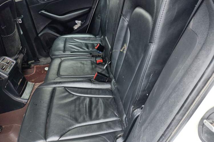 Used Audi Q5 2013 40 TFSI Technology Edition Left Rear Seat